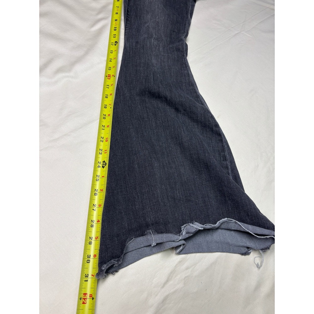 We The Free People Just Float On Flare Jeans Black Button Fly Raw Hem W29x L30 - Picture 9 of 12
